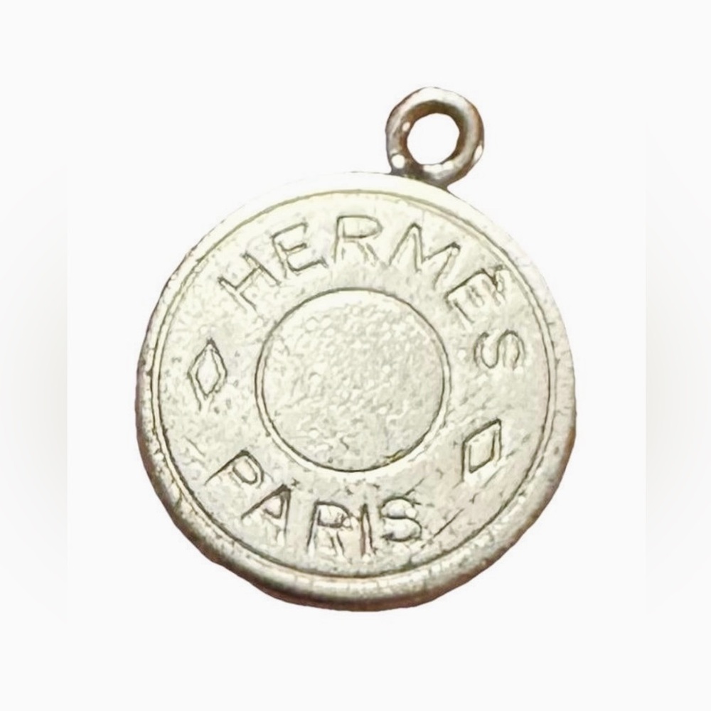 Hermès AUTHENTIC Bijouterie Fantaisie Clou de Selle Logo Silver Pendant Charm
